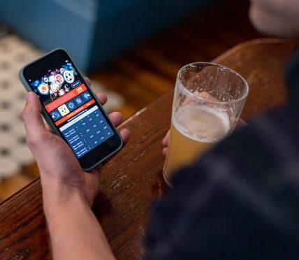 High Stakes from Home Exploring the Psychology of Online Casino Thrills