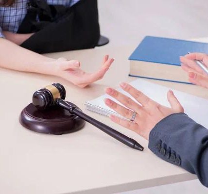 How Beverly Hills Accident Lawyers Help Maximize Your Compensation