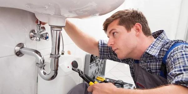How a Skilled Plumber Can Save You Money