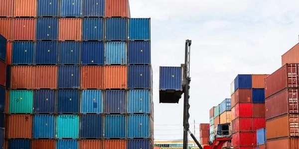 Key Benefits of Hiring a Trusted Toronto Trucking Company