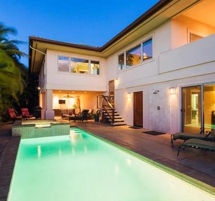 Top Pool Designer in Minneapolis for Custom Projects