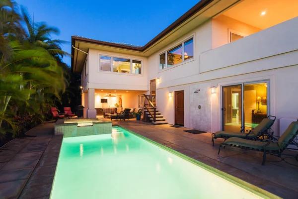 Top Pool Designer in Minneapolis for Custom Projects