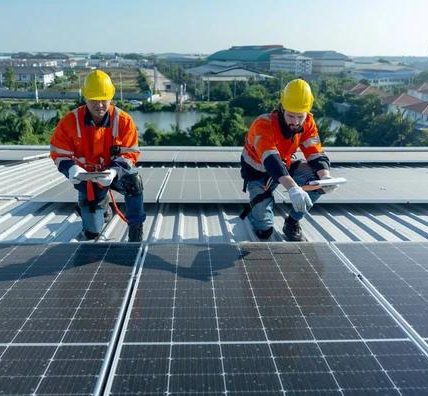 New Roof? A Guide to Longview Roof Installation