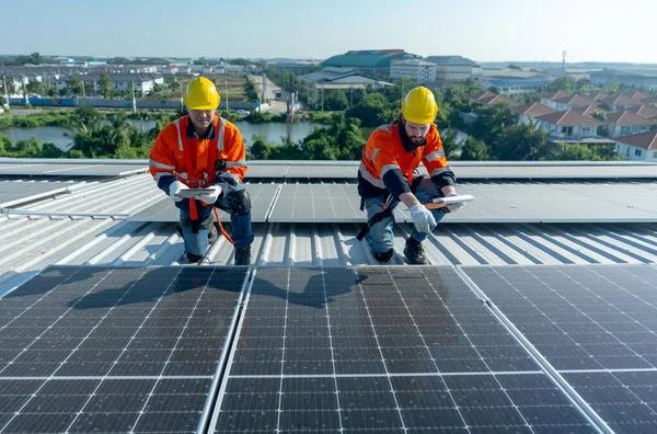 New Roof? A Guide to Longview Roof Installation