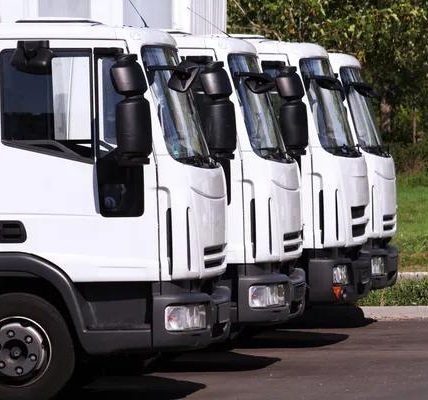 What to Look for in a Trucking Company Near Me for Business Deliveries