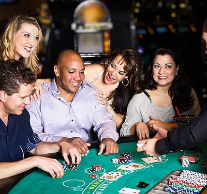 Exploring Classic Table Games on online casinos Singapore