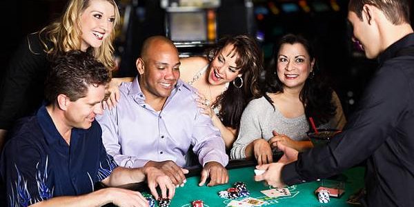 Exploring Classic Table Games on online casinos Singapore