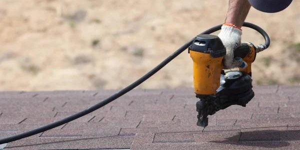 Signs Your Home Needs Professional Roofing Services in Bellevue